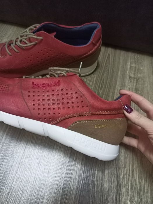 Bugatti 45 кросівки