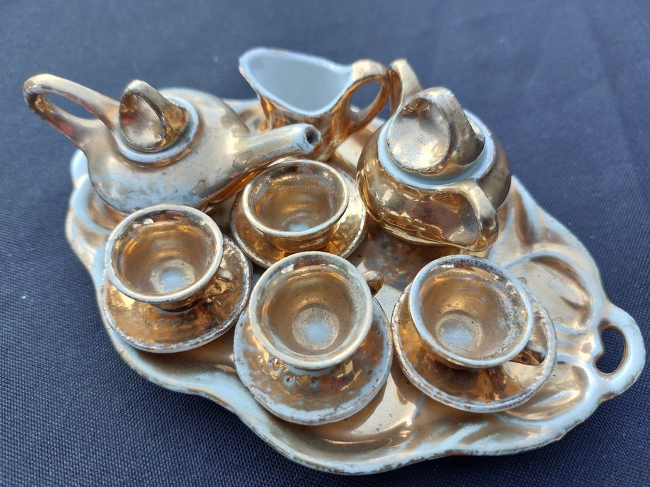 Conjunto de chá em miniatura, Cmielow da  Polónia