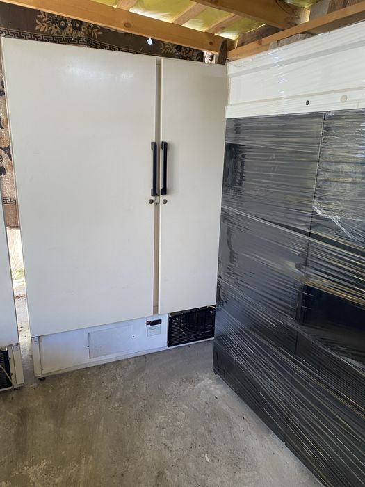 Холодильные шкафы, витрины