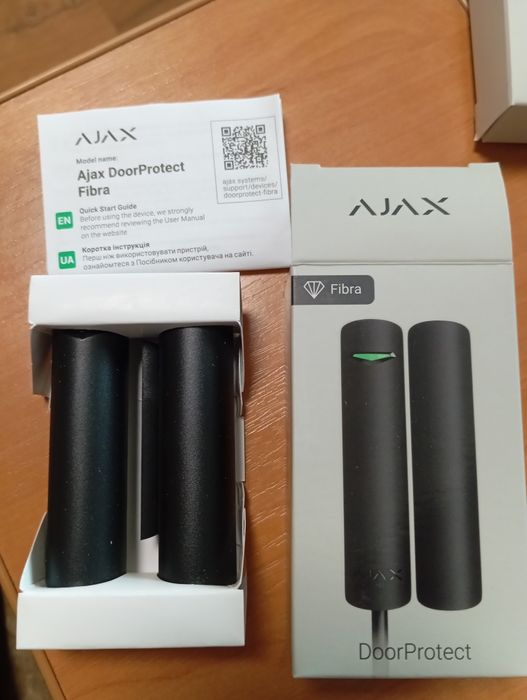Ajax DoorProtect Fibra black