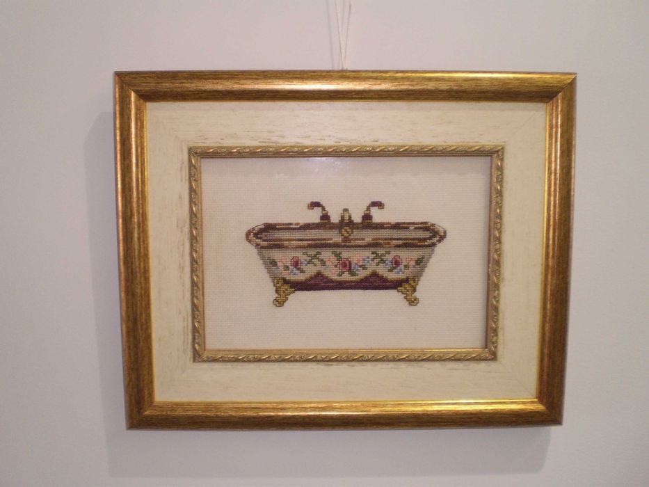 Quadro de WC em ponto de cruz