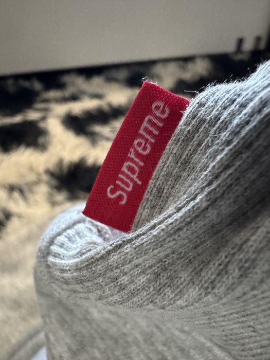 Кофта supreme s розміру