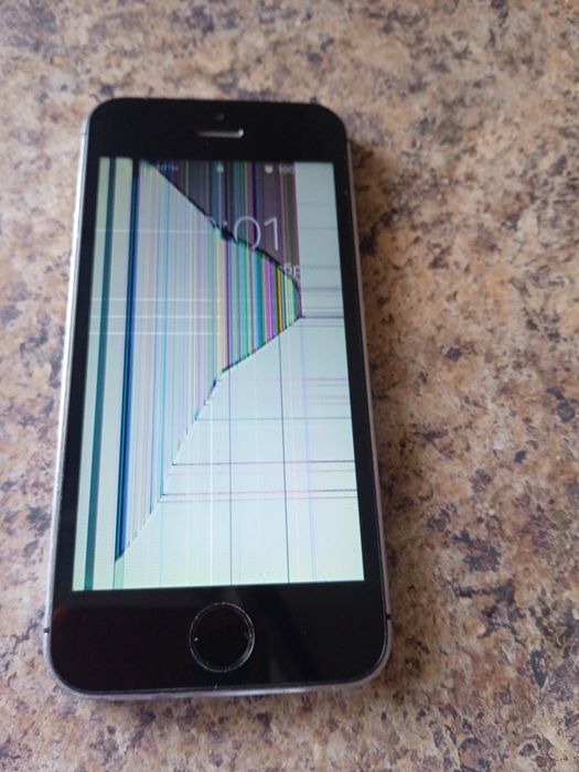 iPhone 5s на восстановление