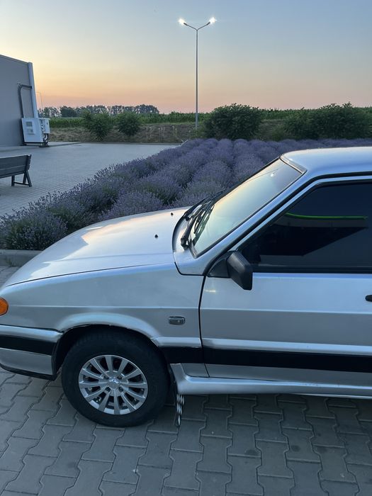 2115 2006 року газ/бензин