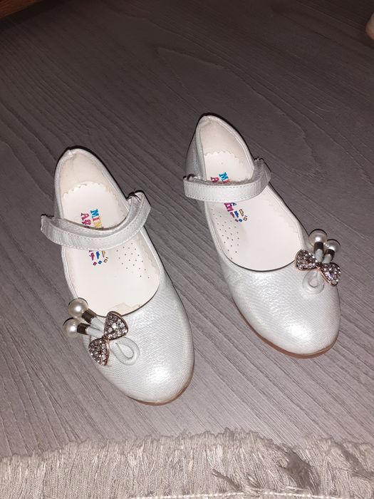 Туфлі для дівчинки розмір 28