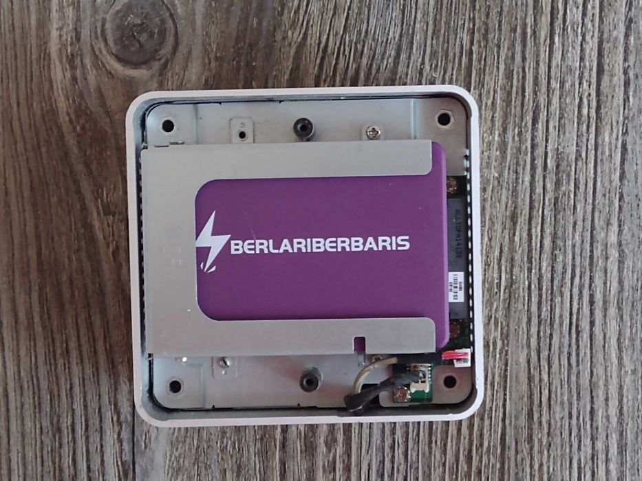 Intel NUC TERRA PC-Micro 3000. Windows 11 и Android 11. Видео работы