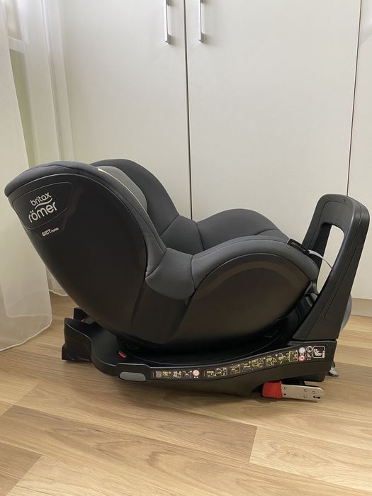 Автокресло Britax-Romer Dualfix i-Size с 3 мес.до 4 лет