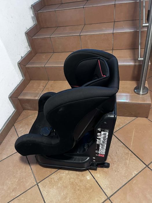 Fotelik samochodowy Ferrari