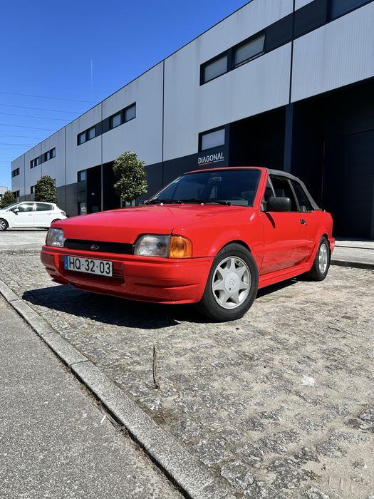 Ford Escort Cabrio RS