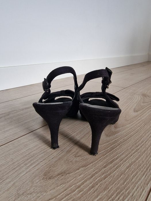 Sandalia preta camurça n°36