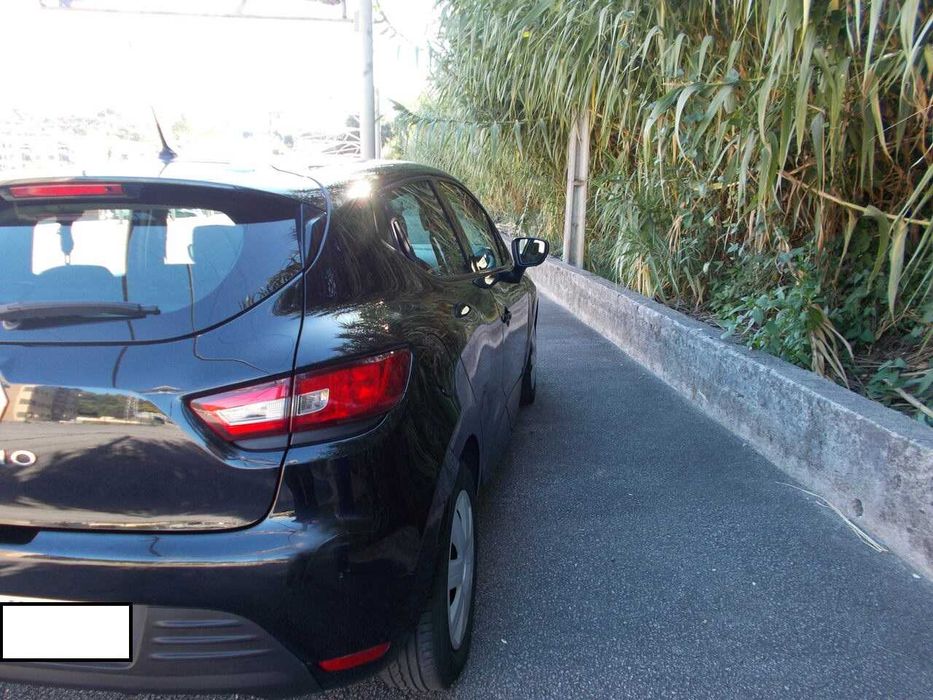 Renault Clio 1.5 dCi Limited EDition — photo 4