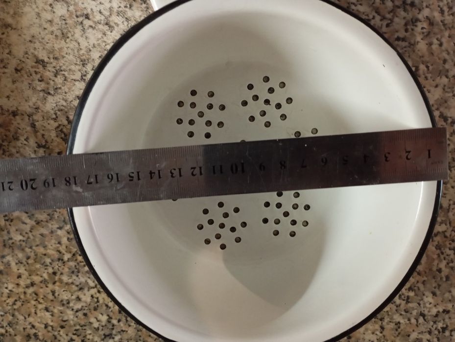 Емальований друшляк