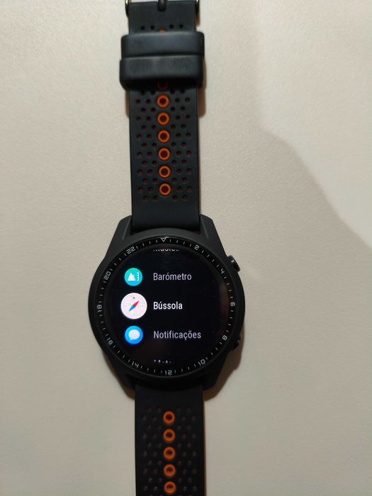Huawei Watch GT2 46mm (como novo) + 3 braceletes + 3 capas protetoras