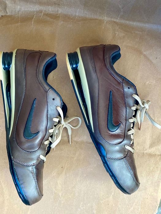 Tênis Nike cabedal