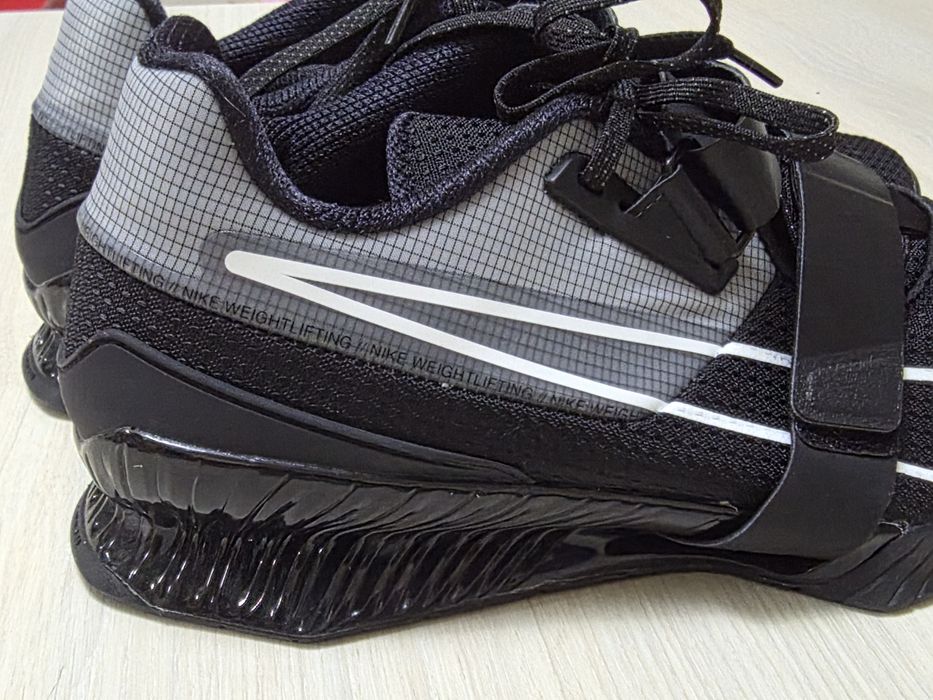 Нові чоловічі штангетки кросівки для важкої атлетики Nike Romaleos 4