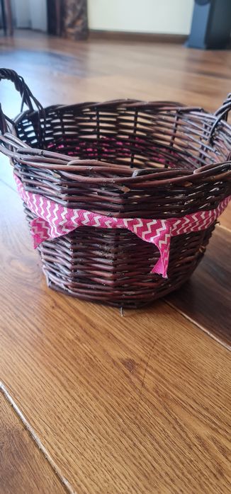 Koszyk wiklinowy