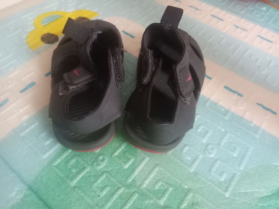 Дитячі босоніжки Nike, стелька 11.5 см