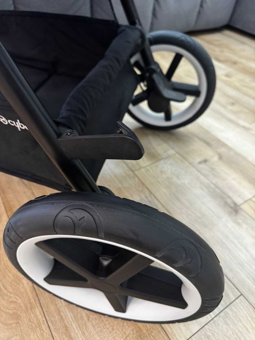 Прогулочная коляска Cybex Balios M новый текстиль
