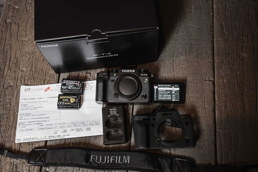 Fujifilm, Fuji X-T4 czarny, 8662 klatek, super stan