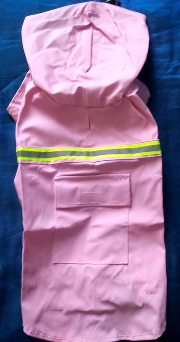 Новая куртка,миска для собаки XL на 5-9 кг.