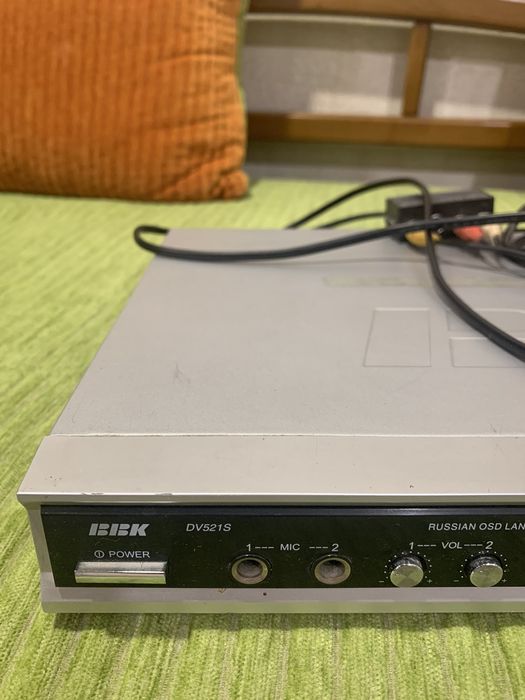 BBK    DVD плеер