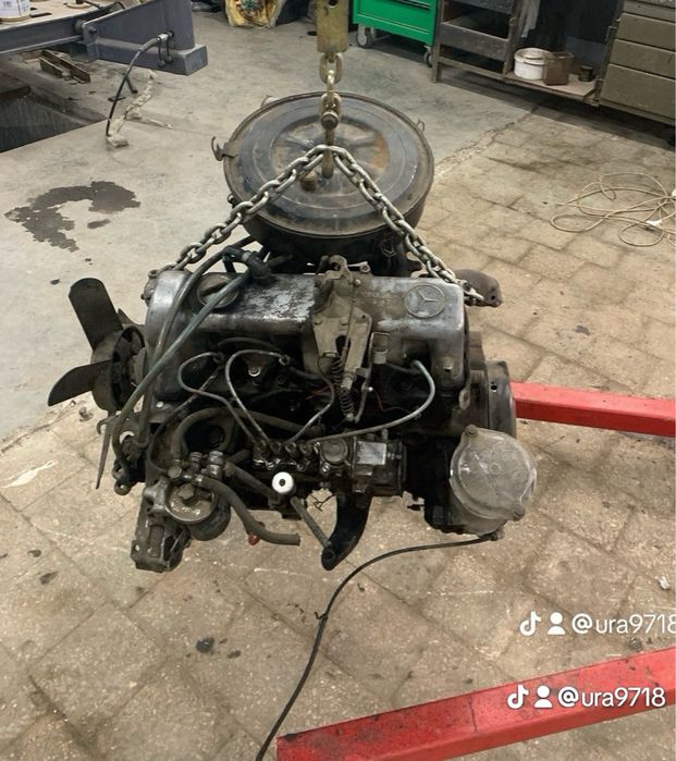 Мотор Mercedes 2.0 D  ОМ615