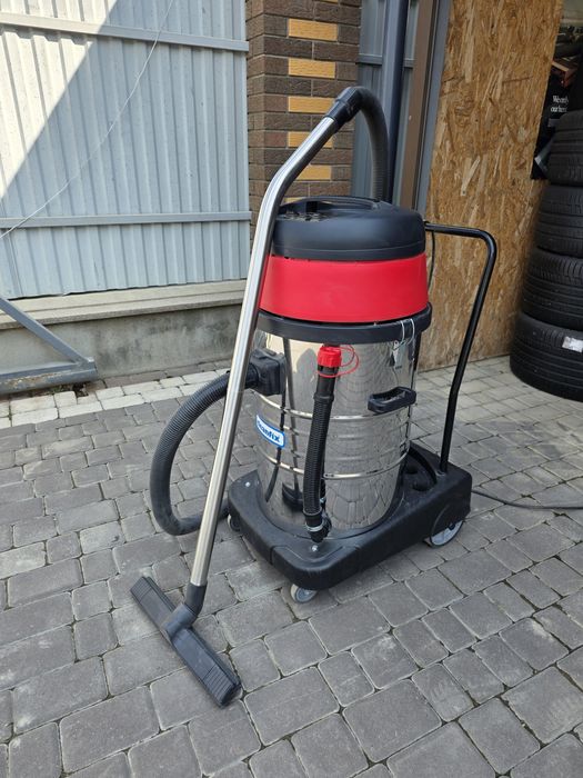 Пилосос Швейцарія Три мотори!