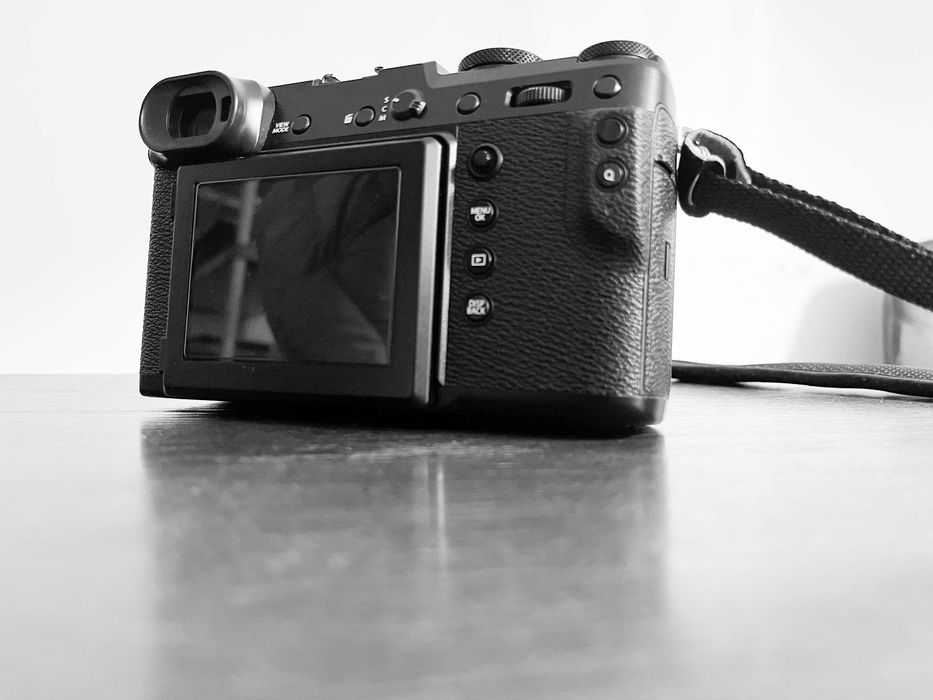 FUJIFILM GFX 50R + GF 50MM f3.5 (+acessórios e caixas)