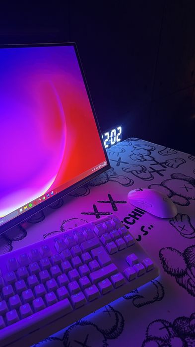 Klawiatura logitech g715