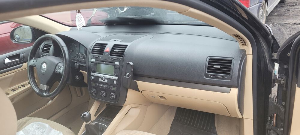 kokpit deska airbag pasy sensor vw golf v jetta