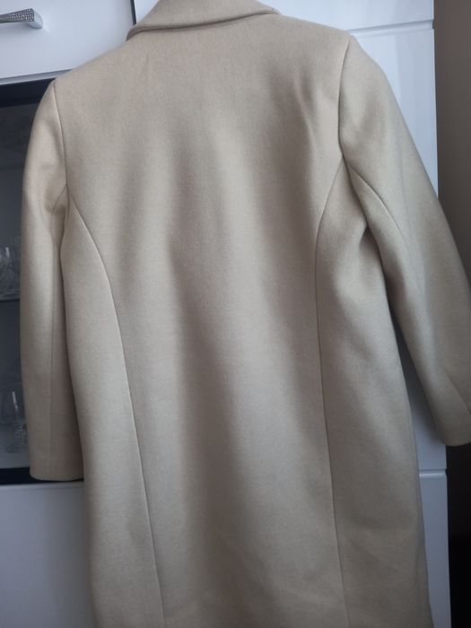 Пальто фірмове xs