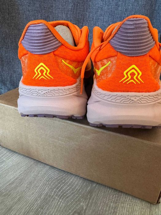 Ténis running trail Hoka Challenger ATR7 tamanho 43 1 /3 novos