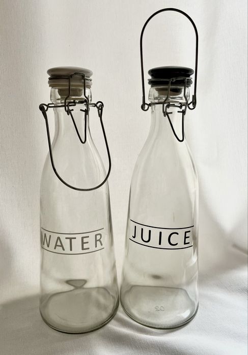 Komplet butelek DUKA