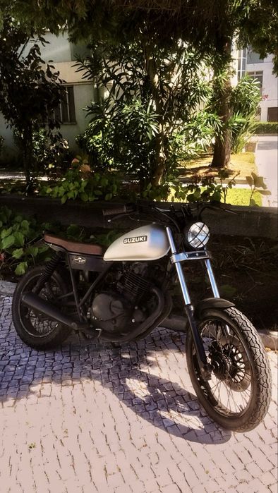 Suzuki GN 250 - Cafe Racer