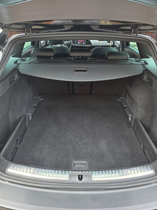 SEAT Leon ST CUPRA 300 Performance 4Drive DSG