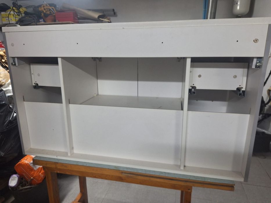 Movel para casa de banho novo