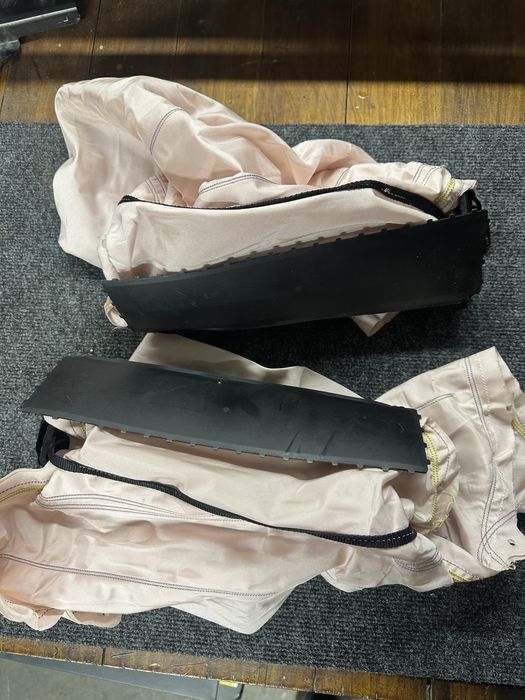 Tesla model x безпека