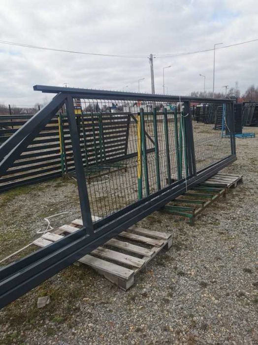 Ogrodzenie panelowe 153cm Fi 4 - 55zł/1mb