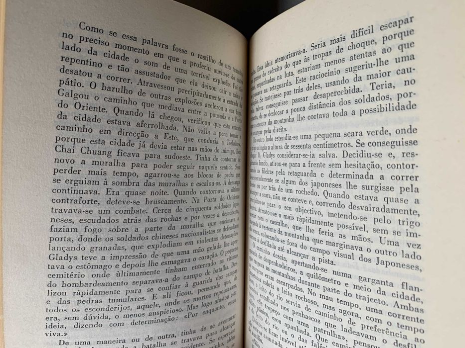 A Pousada da Sexta Felicidade, de Alan Burgess