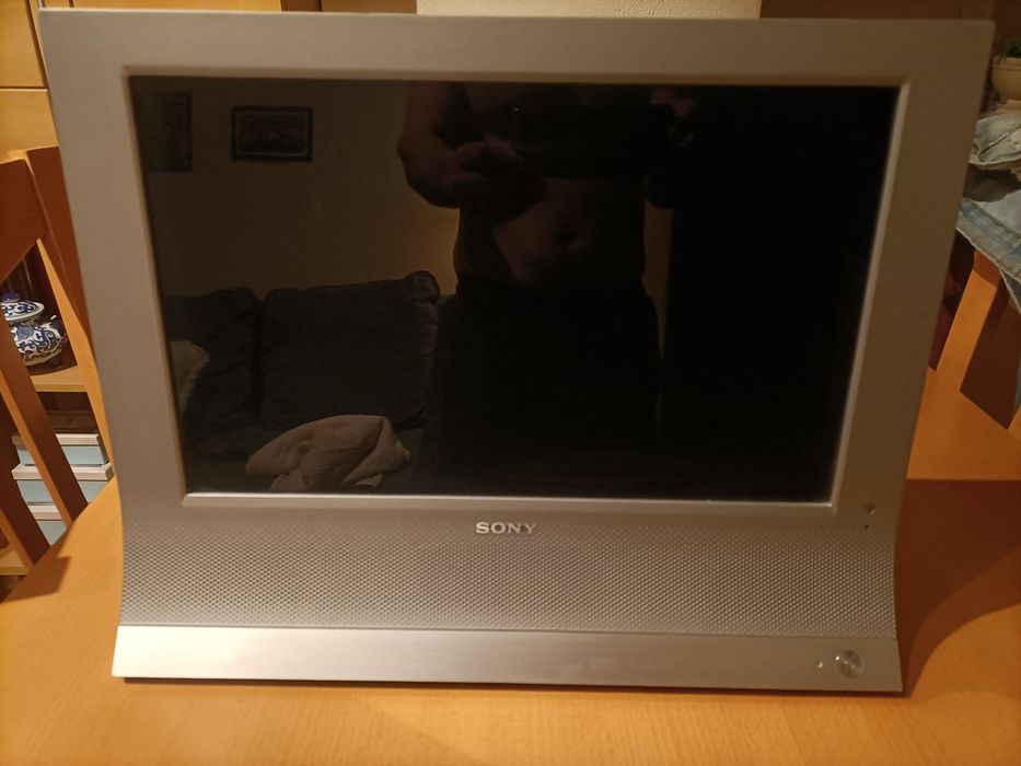 Sony LCD MFM-HT75W  retro game vintage