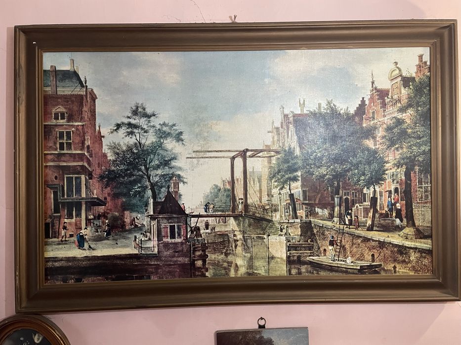 Quadro antigo muito antigo em bom estado