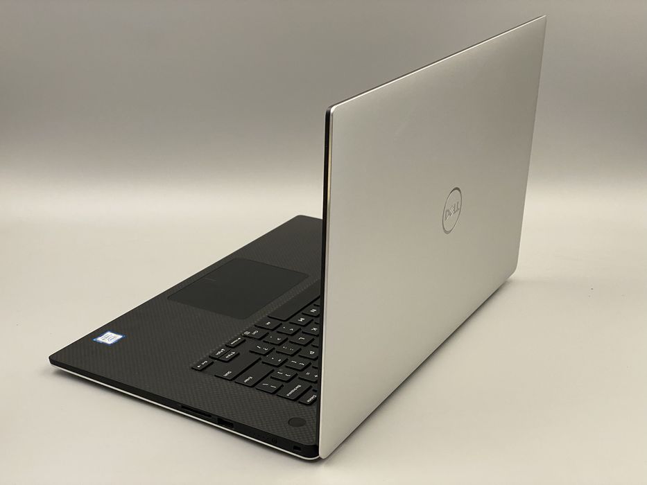 DELL XPS 15 7590 INTEL CORE I9-9980HK 4K Touch 2.40GHZ / 512GB / 32GB