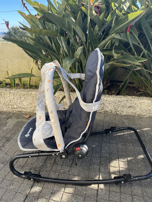 Cama alcofa de bebé/Assento de baloiço