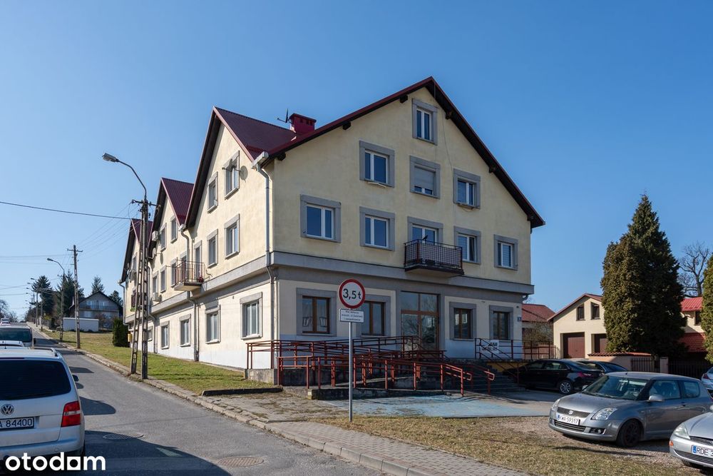 3 pokoje po remoncie | 75,5 m² | Balkon | Parking | Centrum Wadowic