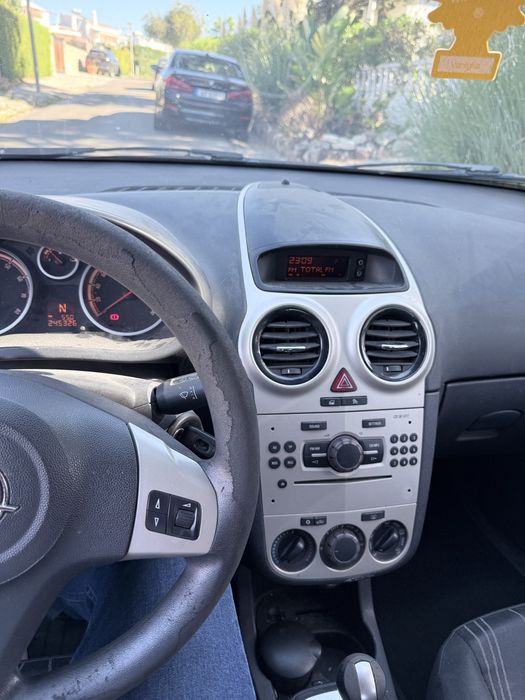 Opeel Corsa D 1.2 Automatico