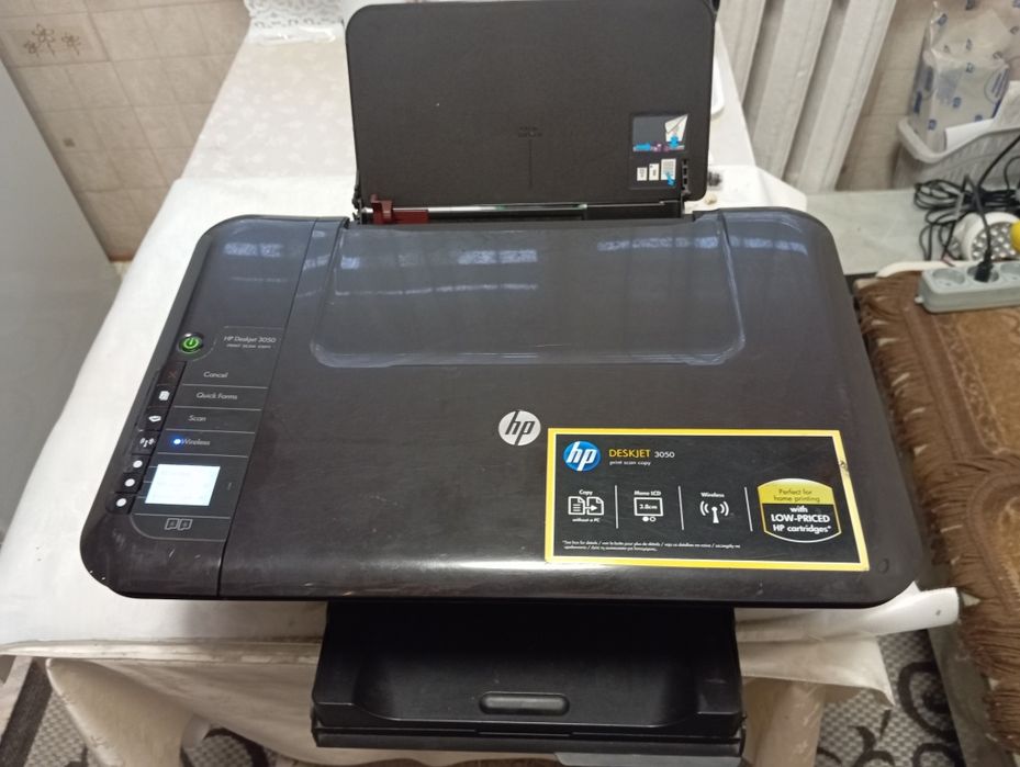 МФУ HP Deskjet 3050
