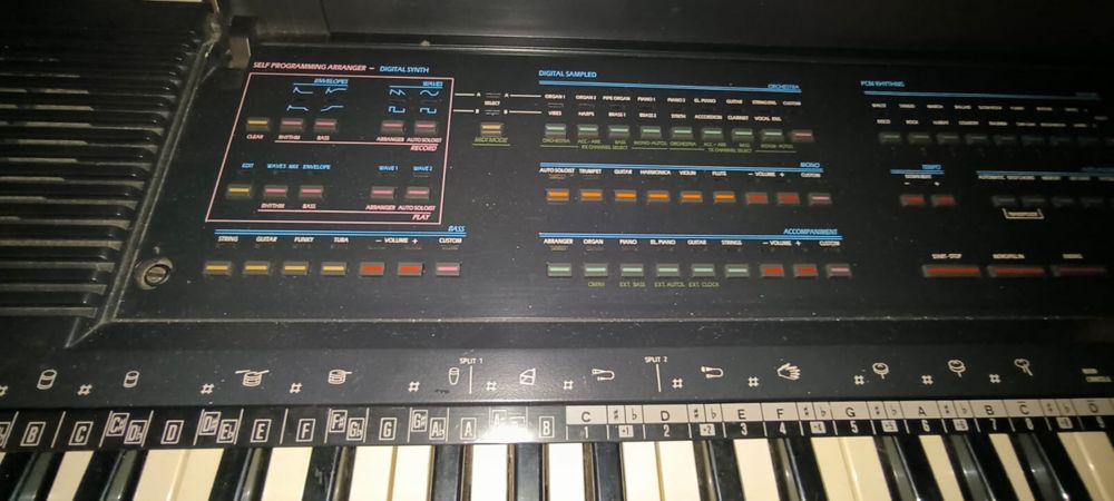 Órgão musical preto