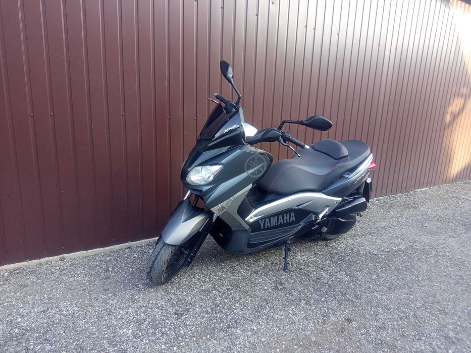 Yamaha X Max 125 /200   na kat.B