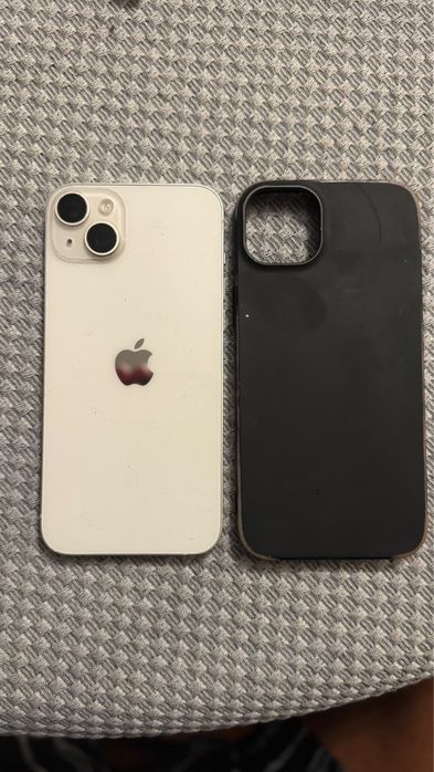 Iphone 14 plus  128 aparelho em bom estado apenas a camera traseira parou de funcionar !