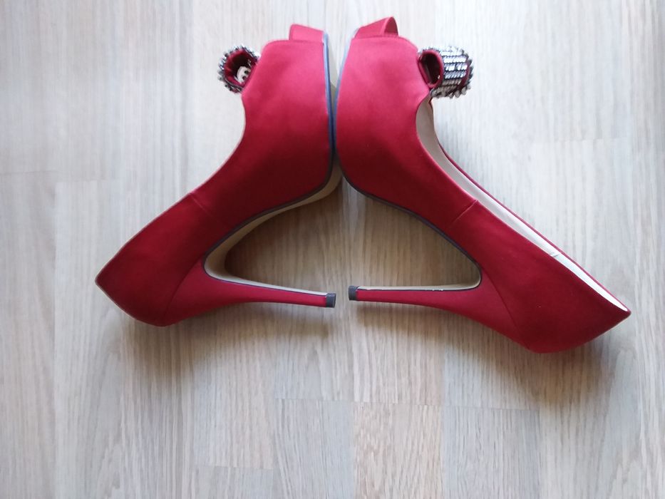 Eleganckie szpilki 38